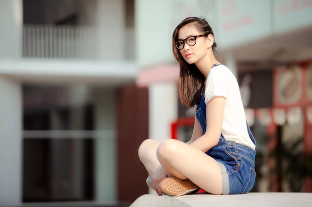 Vương thu phương cực xinh với quần yếm