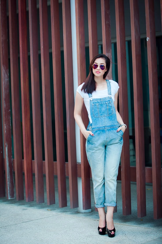 Vương thu phương cực xinh với quần yếm