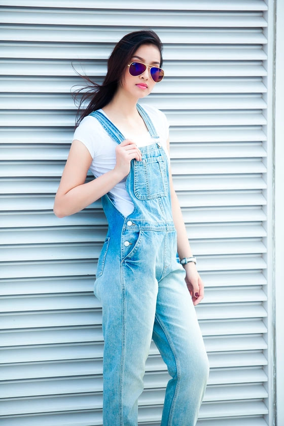 Vương thu phương cực xinh với quần yếm