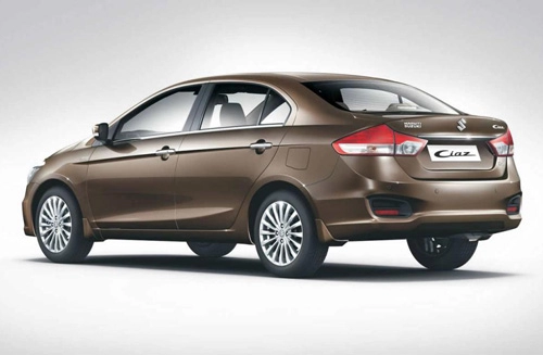 Xe giá rẻ suzuki ciaz cạnh tranh honda city