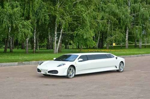 Xe limousine ferrari nhái giống như thật