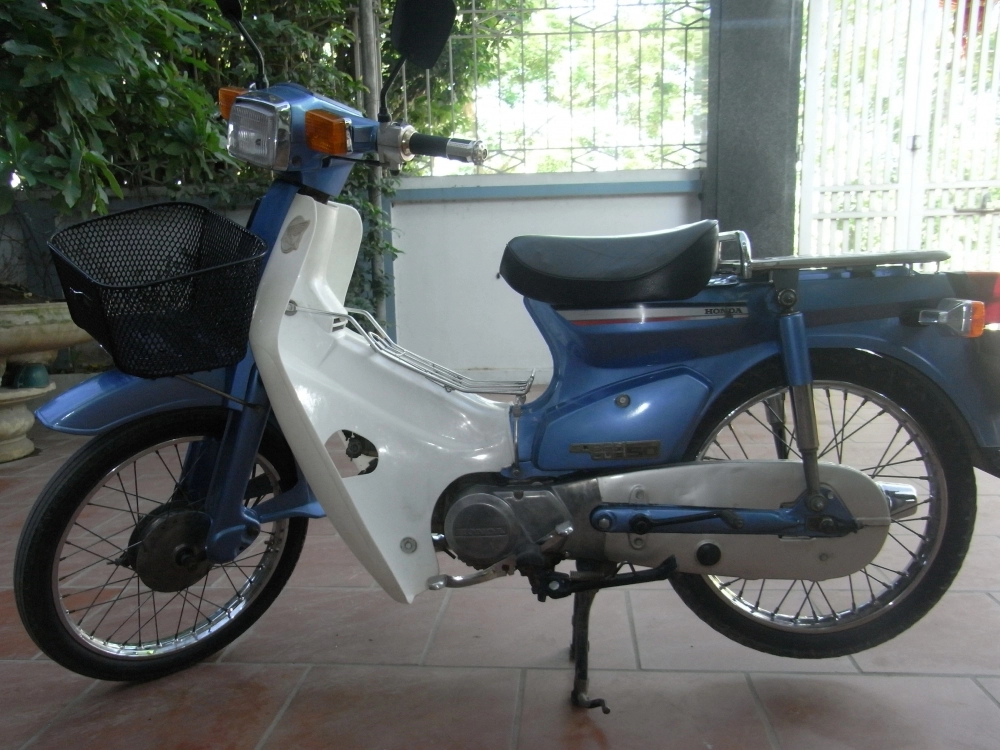 Xe máy honda cub 82 kim vàng giọt lệ 4 số