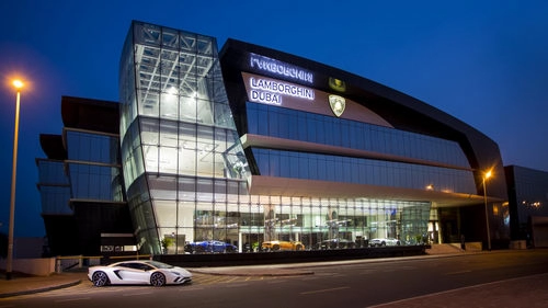 Xem đại lý lamborghini lớn nhất thế giới đặt tại dubai