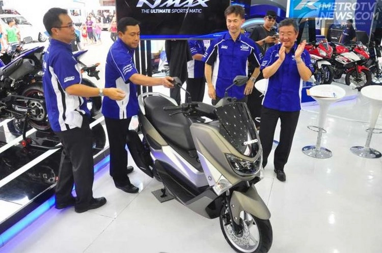 Yamaha nmax phiên bản mới giá 38 triệu đồng ra mắt