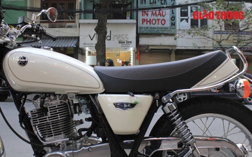 Yamaha sr400 xế cổ tái xuất