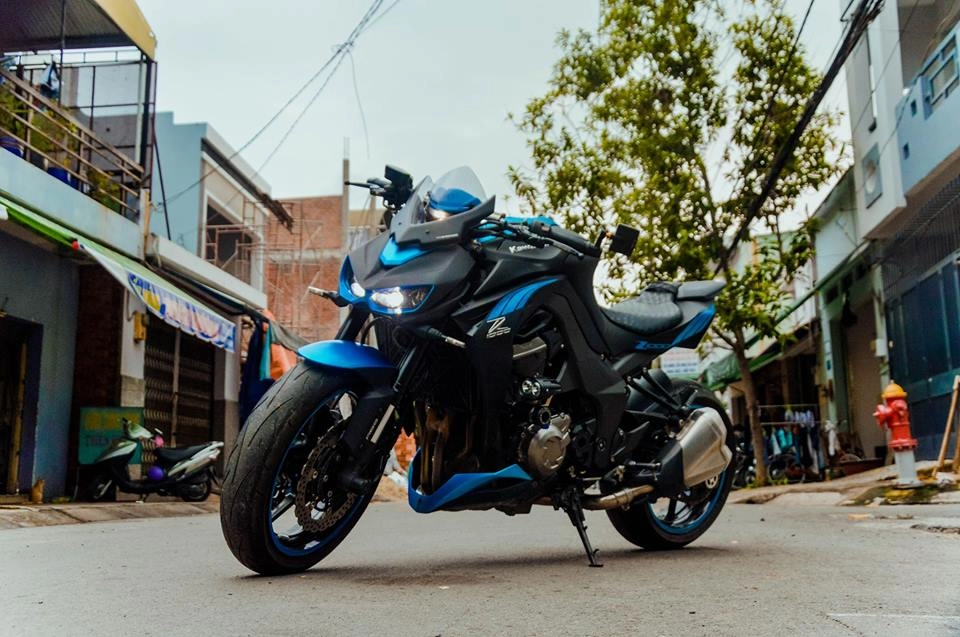 Z1000 hầm hố với những trang bị nhẹ nhàng