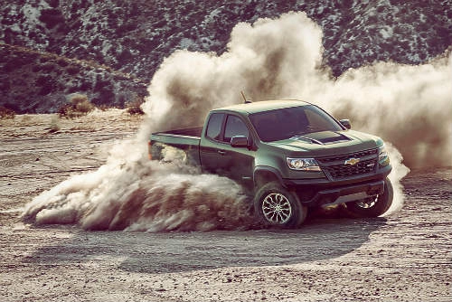 2017 chevrolet colorado zr2 xuất hiện dọa nạt ford f-150 raptor