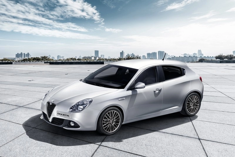 Alfa romeo giulietta bản nâng cấp cung cấp nhiều tùy chọn động cơ