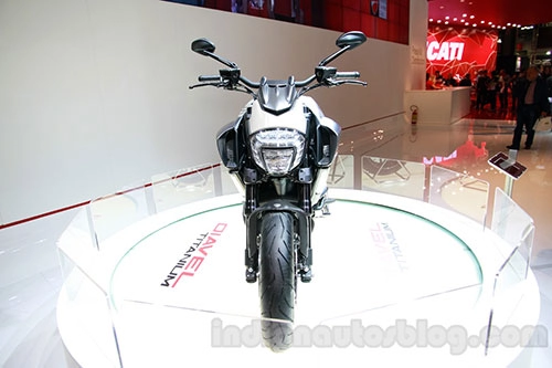  ảnh ducati diavel titanium 