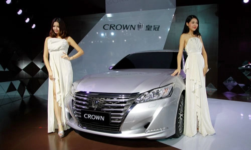  ảnh toyota crown 2015 ra mắt tại guangzhou auto show 2014 