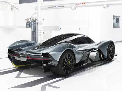 Aston martin am-rb 001 giá 89 tỷ đồng vẫn đắt khách