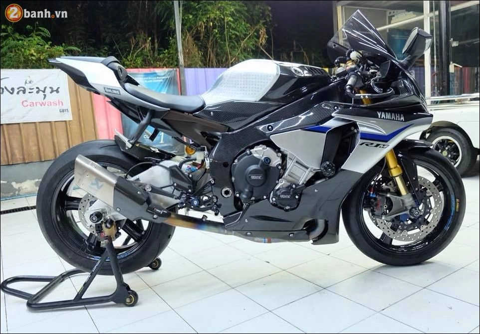 át chủ bài yamaha r1m trong bản độ tối tân vô cùng ấn tượng