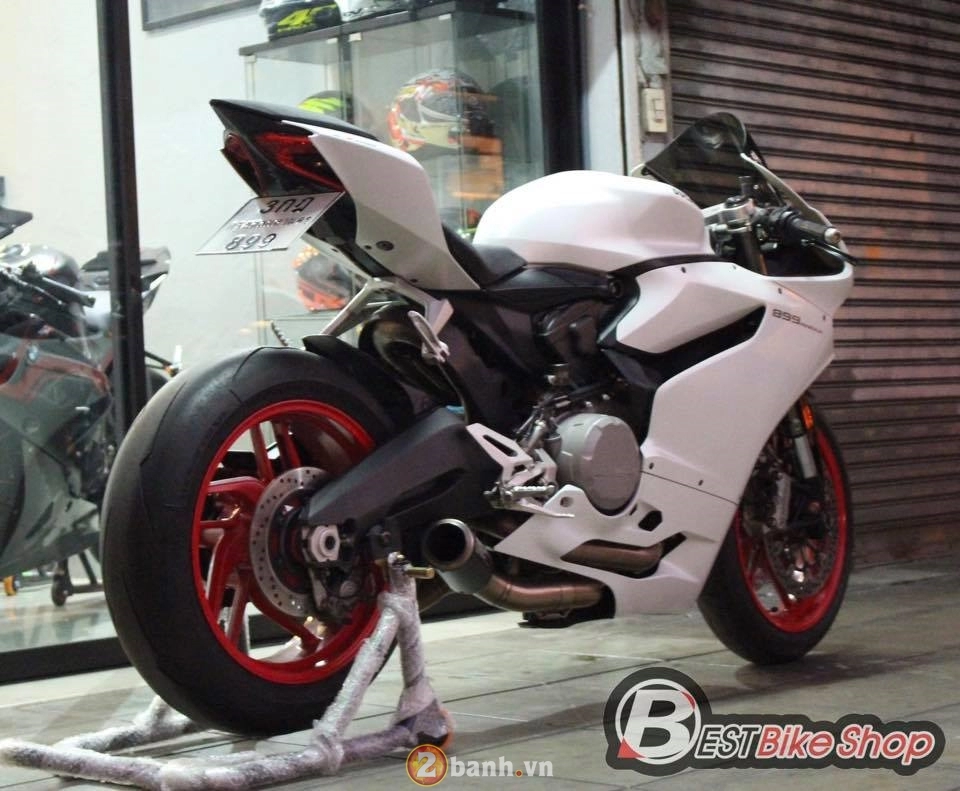 Bạch mã ducati 899 panigale trong bản độ đầy tinh tế tại thái