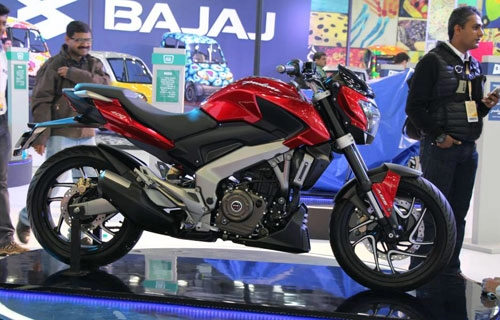  bajaj ra mắt bộ đôi môtô pulsar cs400 và ss400 