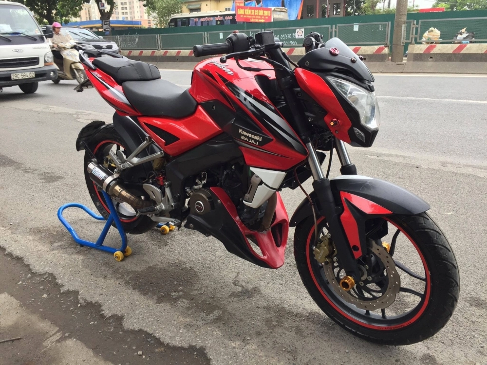 Bán kawasaki pulsar ns 200 đỏ đen biển hà nội chính chủ 2016