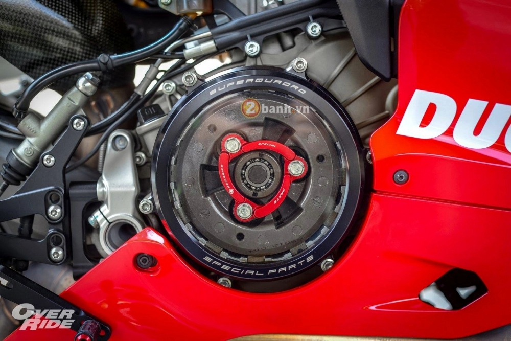 Bản nâng cấp đầy hoàn mỹ của ducati 1199 panigale s