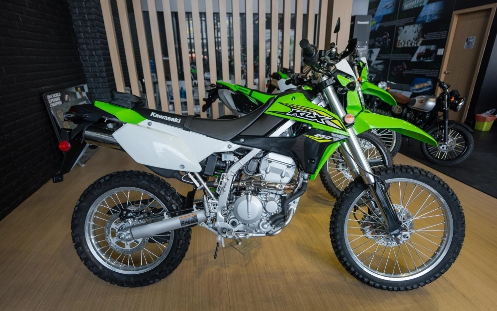 Bảng giá xe kawasaki mới nhất tháng 32018