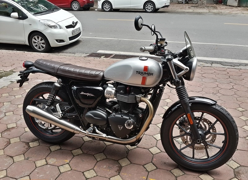 Bảng giá xe triumph 2018 mới nhất street twin cup bonneville t100