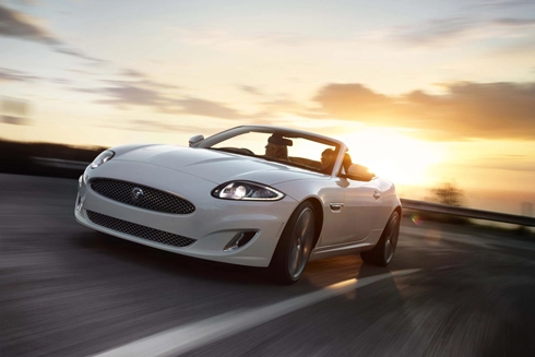  báo gấm jaguar xk dynamic r edition 2014 