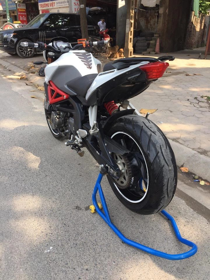 Benelli 600cc hải quan chính ngạch