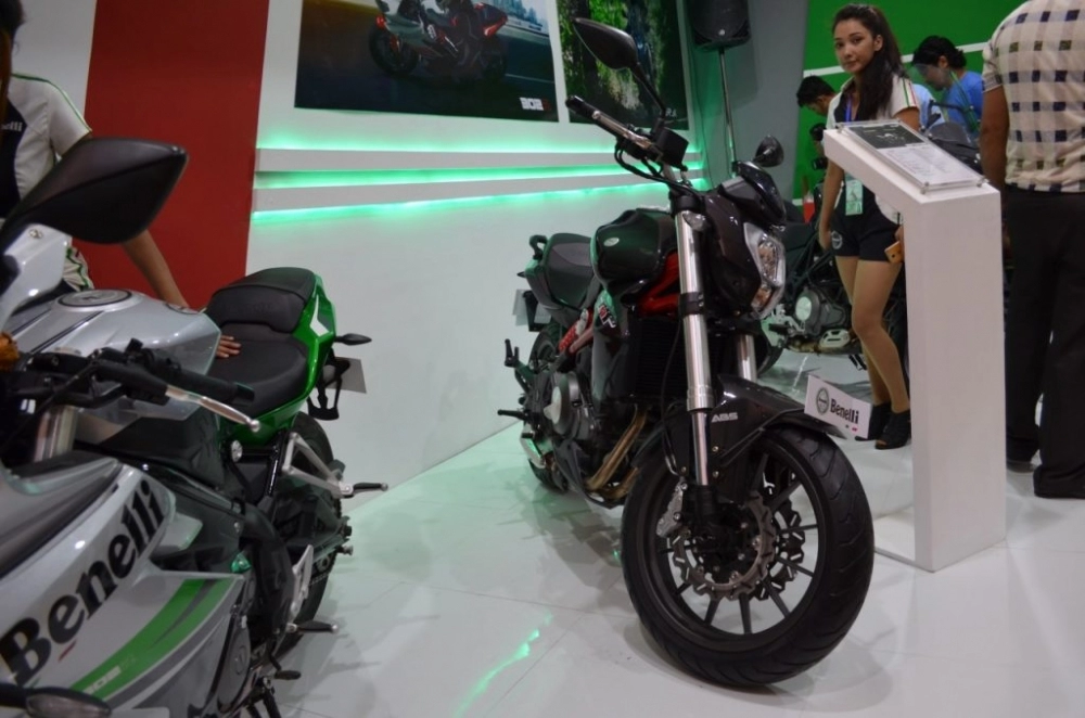 Benelli ra mắt cặp đôi xe 250 400 