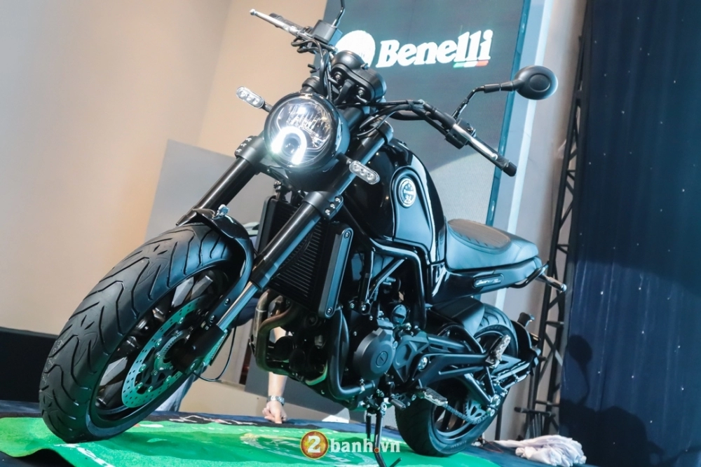 Benelli việt nam trình làng leoncino 500 giá 148 triệu đồng