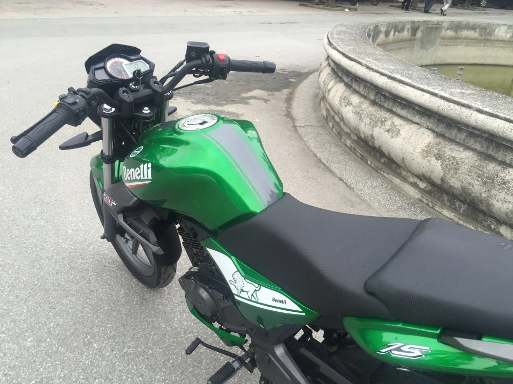 Benilli vlm 150 màu xanh chính chủ -2017 mới chạy 500km