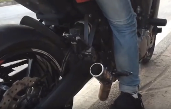 Biker việt chạy kawasaki z1000 độ pô siting với âm thanh cực bất ngờ