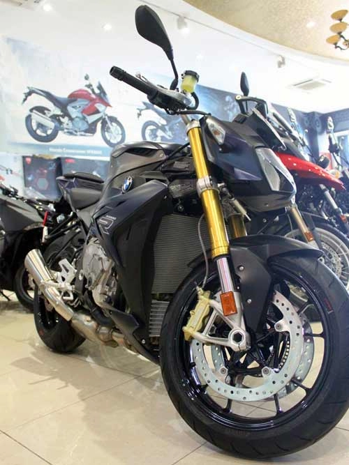 Bmw s1000r đời 2014 đầu tiên về việt nam