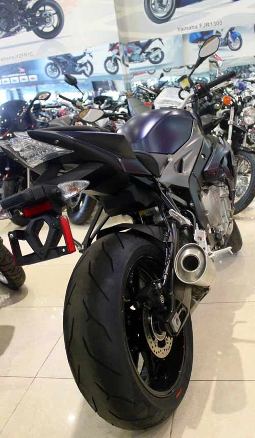 Bmw s1000r đời 2014 đầu tiên về việt nam