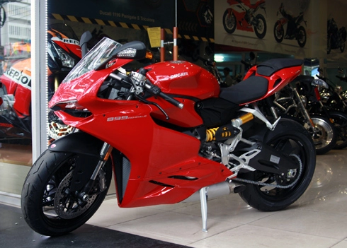  bộ đôi ducati 899 panigale 2014 cập cảng sài gòn 