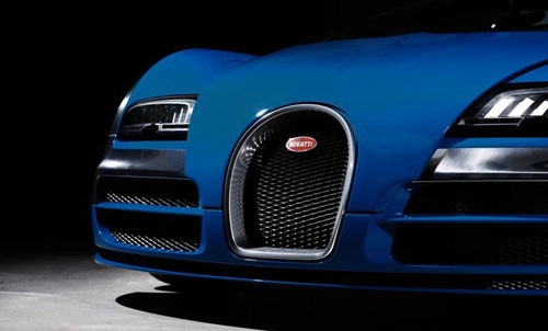 Bugatti ra mắt huyền thoại mới giá ngất ngưởng