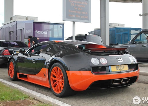 Bugatti veyron 164 ông vua đích thực