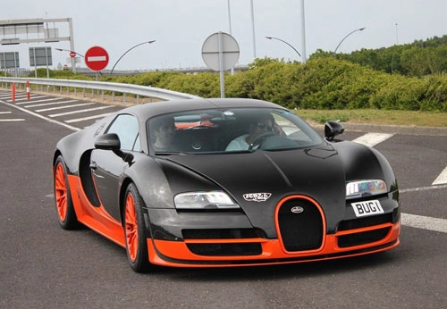 Bugatti veyron 164 ông vua đích thực