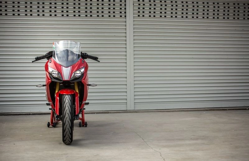 Cá mập nhỏ tvs apache rr 310 trinh lang với gia 72 triêu đông