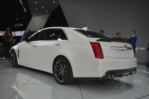 Cadillac cts-v 2016 chiếc sedan mạnh mẽ