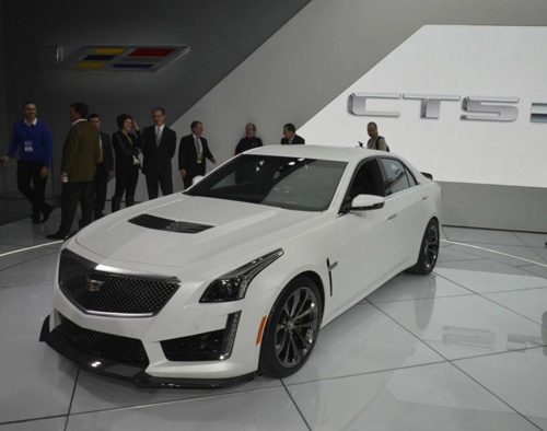 Cadillac cts-v 2016 chiếc sedan mạnh mẽ