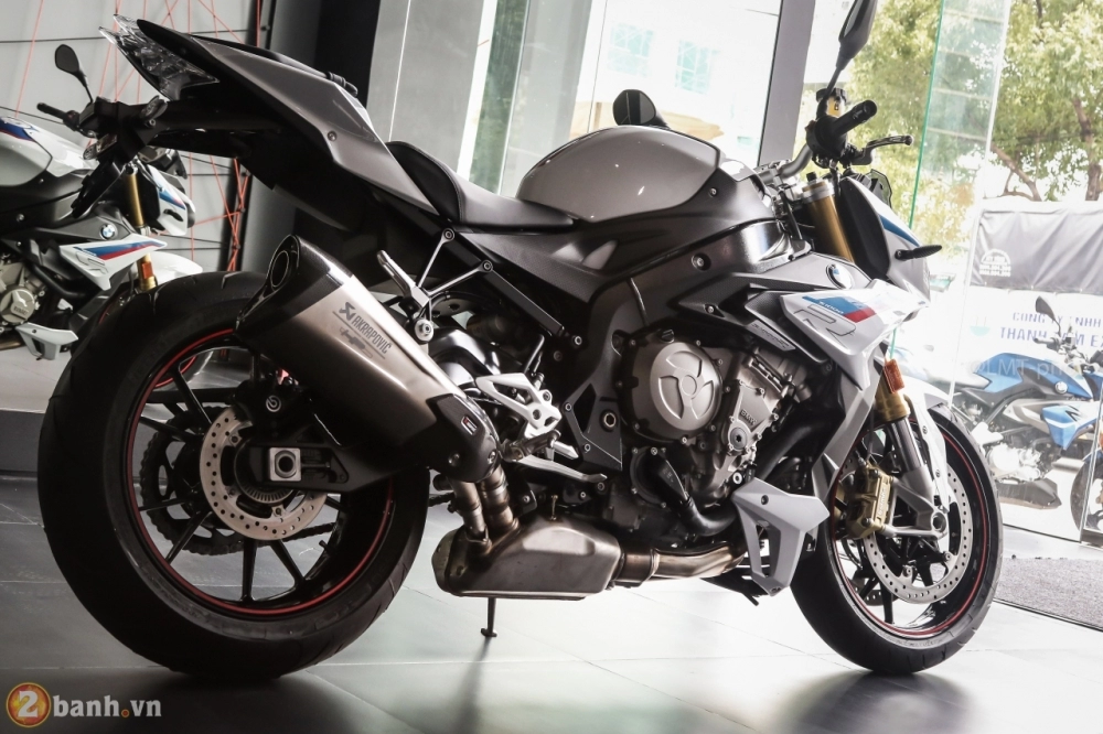 Cận cảnh bmw s1000r 2018 full option có giá từ 529 triệu vnd tại việt nam