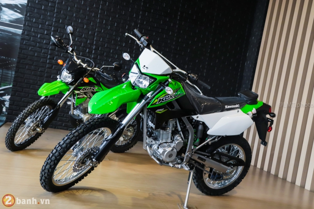 Cận cảnh chi tiết kawasaki klx 250 giá từ 121 triệu đồng