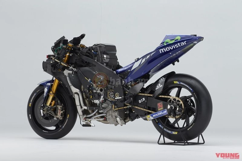 Cận cảnh chi tiết yamaha m1 2017 nhưng vẫn chưa hoàn thiện cho mùa giải motogp 2018