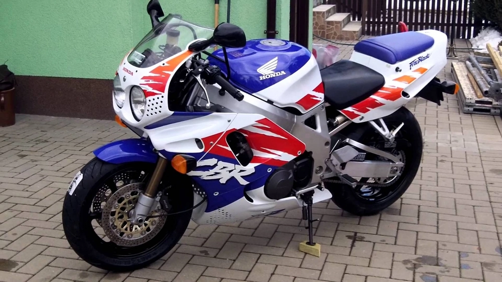 Cbr900rr - siêu mô tô đỉnh nhất trong thập niên 90 nhẹ nhất trong lịch sử honda