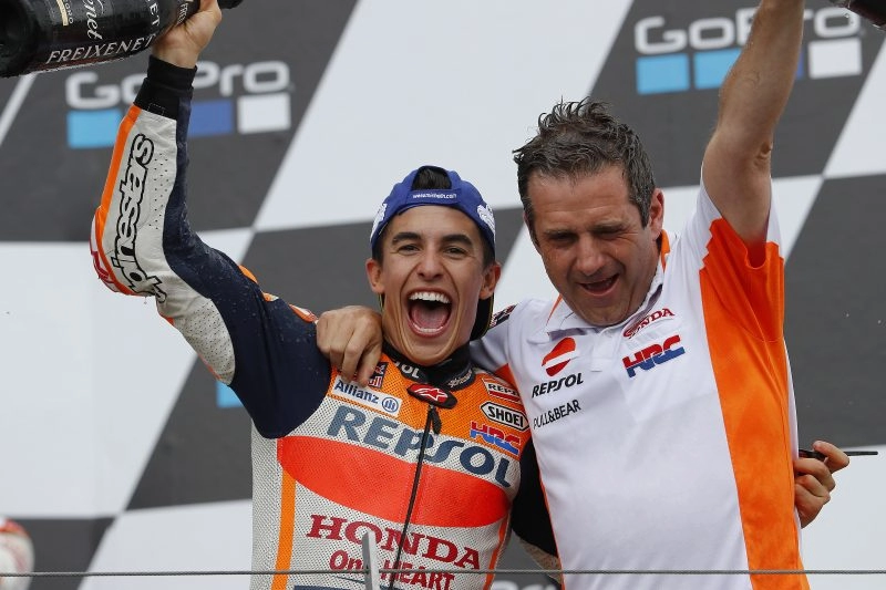 Chặng 9 giải đua motogp repsol honda team lên ngôi