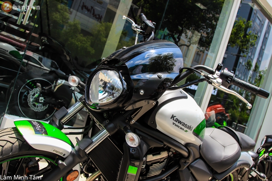 Chi tiết kawasaki vulcan s cafe 2017 đầu tiên tại thị trường việt nam