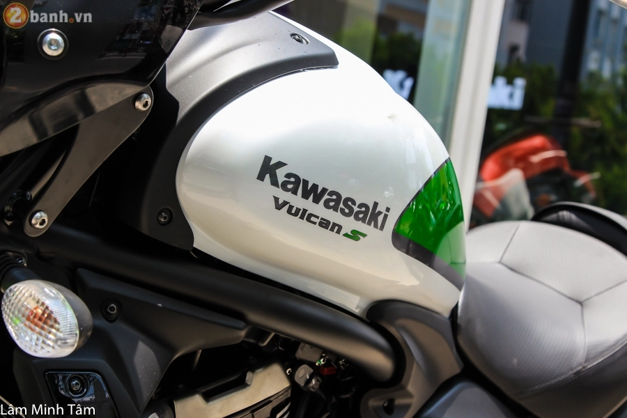 Chi tiết kawasaki vulcan s cafe 2017 đầu tiên tại thị trường việt nam