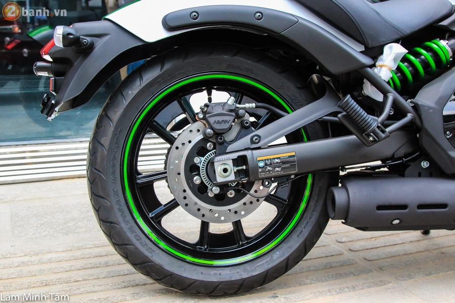 Chi tiết kawasaki vulcan s cafe 2017 đầu tiên tại thị trường việt nam