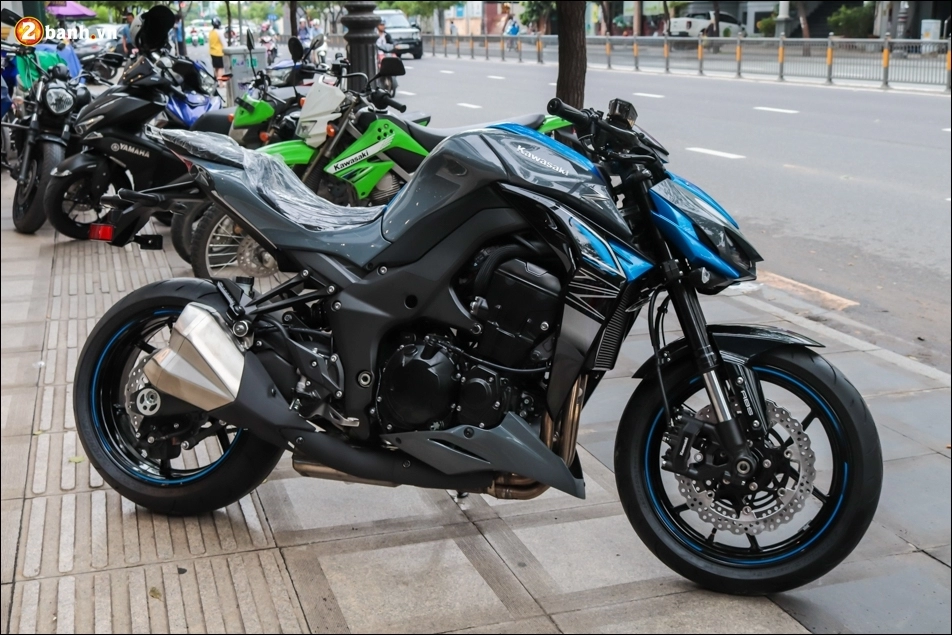 Chi tiết kawasaki z1000 2018 tại việt nam với màu sắc mới - cảm xúc mới