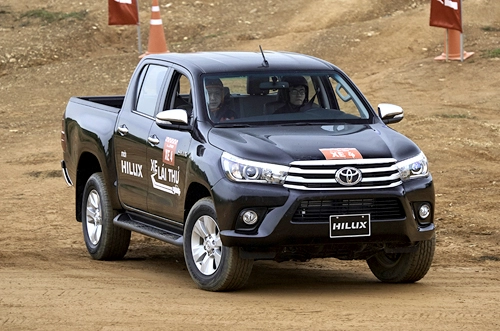  chi tiết toyota hilux mới tại vietnam motor show 2016 