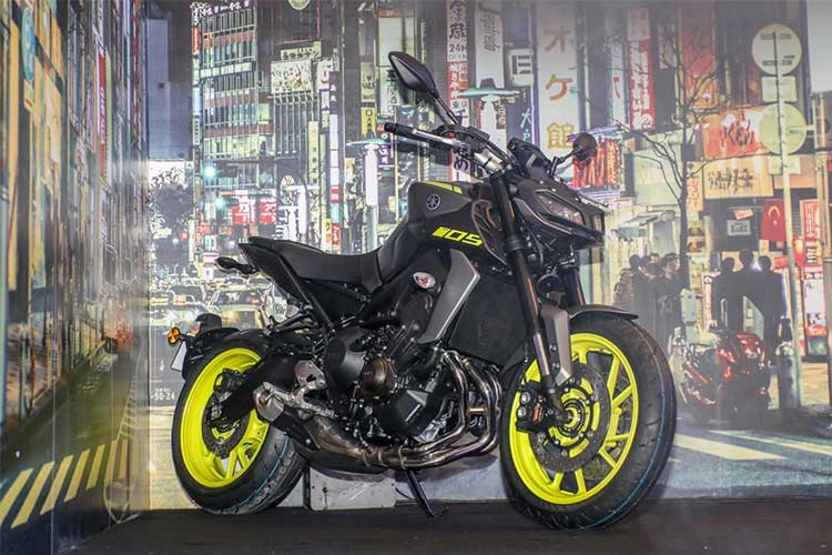 Chi tiết yamaha mt-09 2018 giá 271 triệu đồng