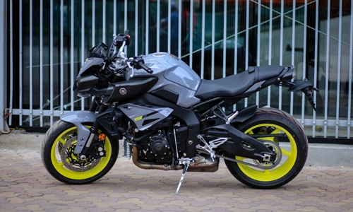  chi tiết yamaha mt-10 night flou đầu tiên tại hà nội 