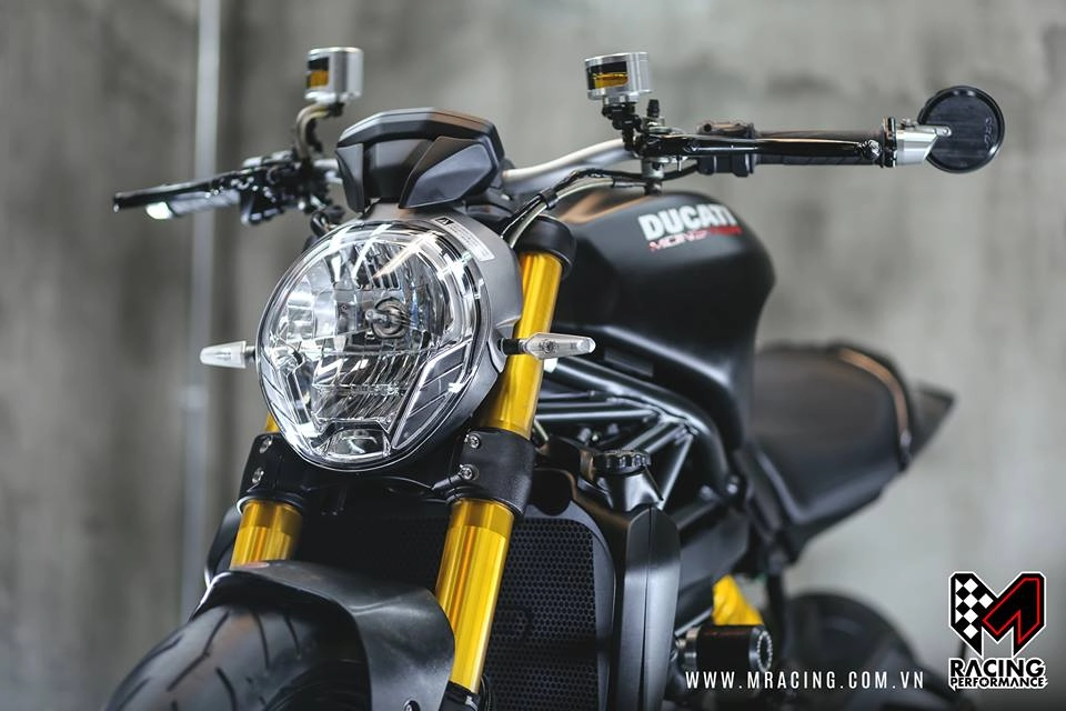 Chiêm ngưỡng quái thú ducati monster 821 lực lưỡng